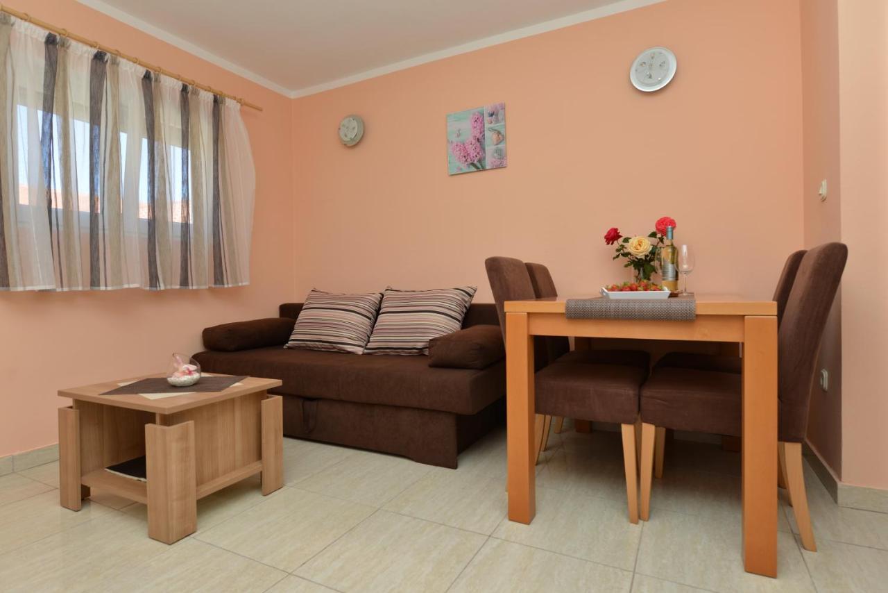 Apartment Kokic Pridraga Екстер'єр фото