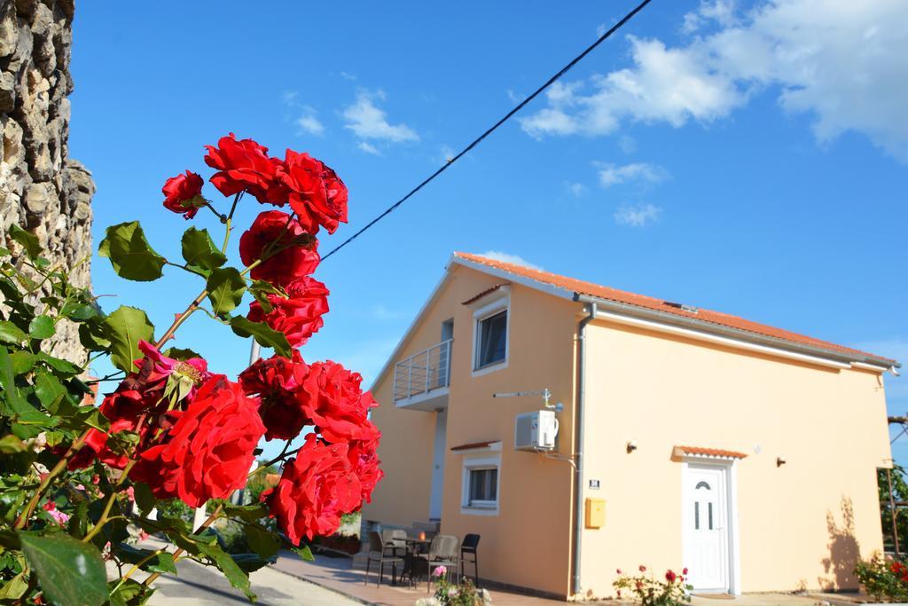 Apartment Kokic Pridraga Екстер'єр фото